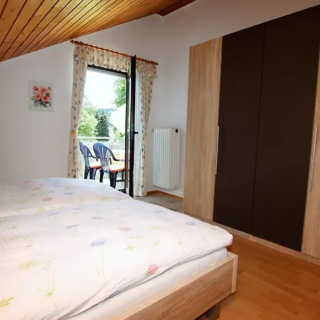 Ferienwohnung Manfred Lohr *